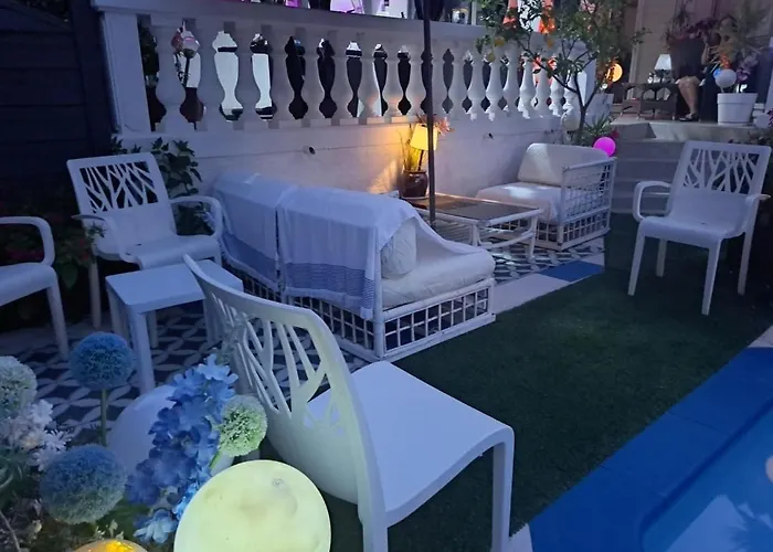 VILLA HÉLÈNE-SUITE Junior MONTPELLIER SUD-PISCINE PRIVÉ-À 2MIN DES PLAGES